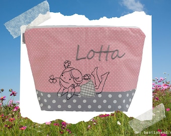 embroidered bag DREAMING + name //pink - gray// diaper bag wash bag diaper bag wash bag wash bag 20 fonts cosmetic bag
