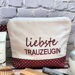 bestickte Tasche LIEBSTE TRAUZEUGIN bordeaux - natur Kosmetiktasche Kulturtasche Schminktasche Makeup-Bag Statement Kompliment Geschenk (43)
