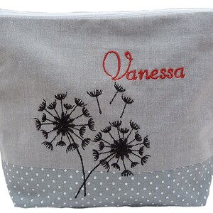 bestickte Tasche PUSTEBLUME NAME grau Schminktasche Kulturtasche Kosmetiktasche Makeup-Bag Wunschname personalisiert Geschenk Bild 4