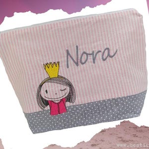 bestickte Tasche  "PRINZESSIN" + Name rosa - grau - Wickeltasche Windeltasche Kulturbeutel Kulturtasche Waschtasche personalisiert Geschenk