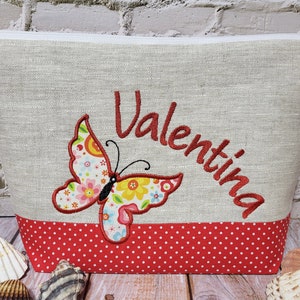 bestickte Tasche SCHMETTERLING + Name  //rot - natur//  Wickeltasche Kulturbeutel Windeltasche Kulturtasche  20 Schriften Kosmetiktasche