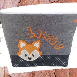 bestickte Tasche FUCHS + Name /schwarz - orange/ Wickeltasche Kulturbeutel Windeltasche Kulturtasche Waschtasche 20 Schriften Kosmetiktasche