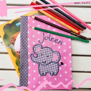 geborduurd boekje omslag A5 *** OLIFANT + naam *** //roze - grijs// (binnenvak - 20 lettertypen - wasbaar) U-boekje * HA-boekje * notitieboekje