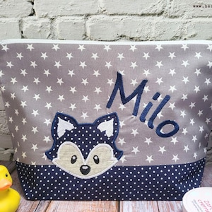 bestickte Tasche FUCHS + NAME  //marine - grau//  Wickeltasche Kulturbeutel Windeltasche Kulturtasche 20 Schriften Kosmetiktasche