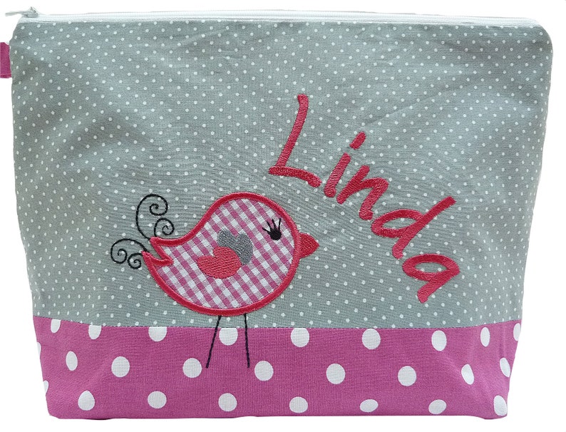 bestickte Tasche VOGEL Name pink grau Wickeltasche Kulturbeutel Windeltasche Kulturtasche Waschtasche 20 Schriftarten Kosmetiktasche Bild 2