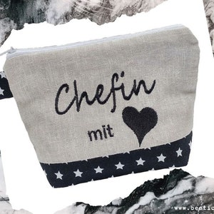 bestickte Tasche CHEFIN mit HERZ //schwarz - natur// Kosmetiktasche Kulturtasche Schminktasche Makeup-Bag Statement Kompliment Geschenk (20)