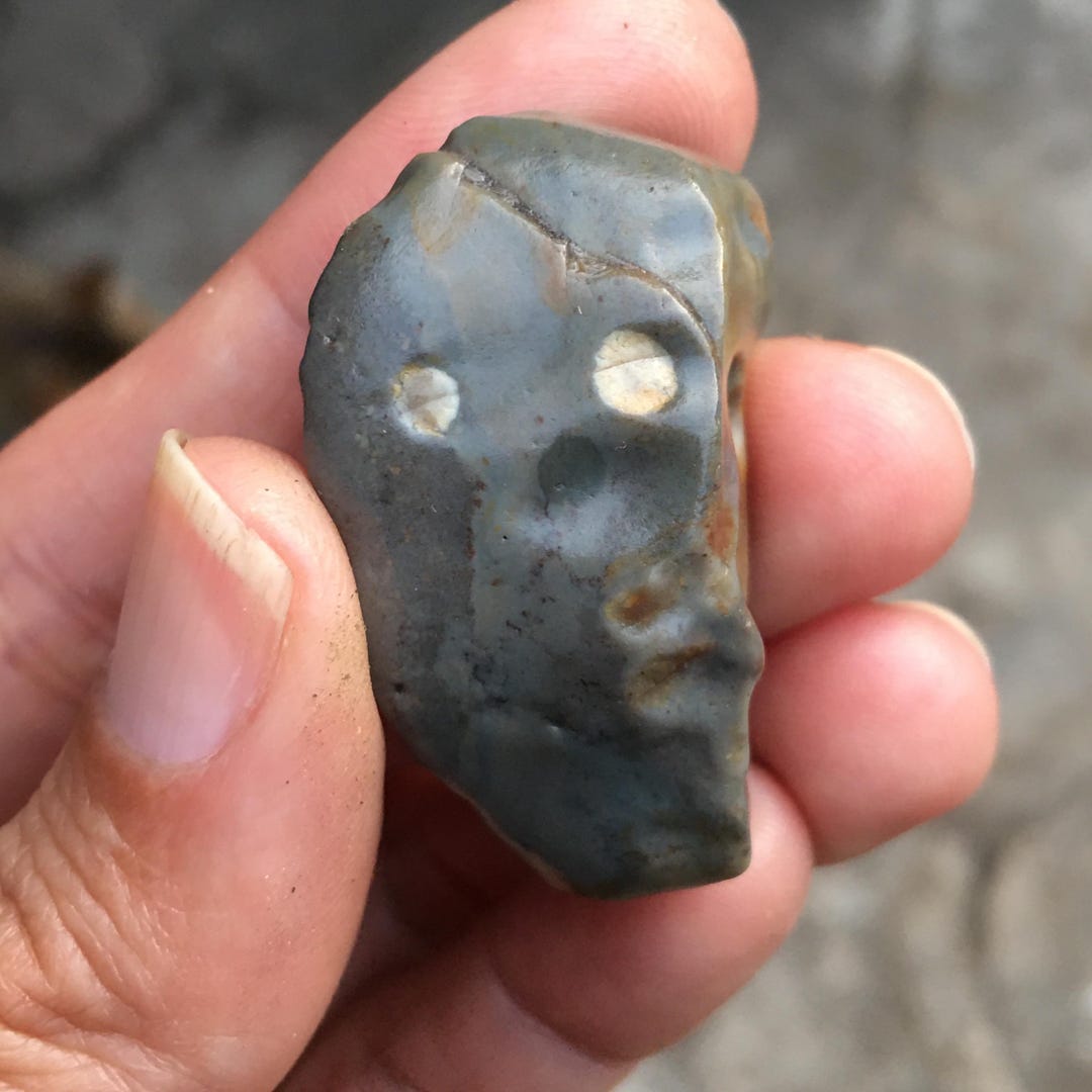 Nice Color _ Grey Blue _ Pair of Eyes _ Gobi Mudstone _ Gobi Desert ...