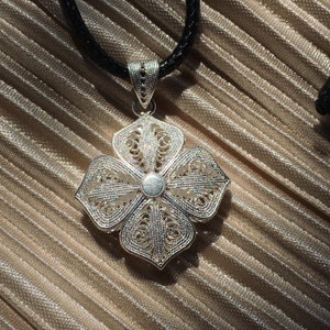 Traditional Minority _ s999_ pure silver _ filigree _ Flowers _ Hydrangea Necklace
