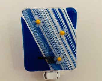 Flowers in blue stripes Free shipping! (US)