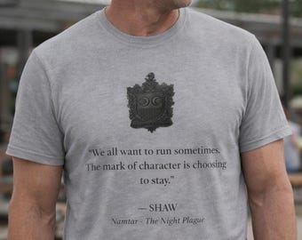 Camiseta con frase "La Marca del Carácter" / Camiseta literaria inspiradora / Camiseta de filosofía estoica / Camiseta gráfica de Dark Academia