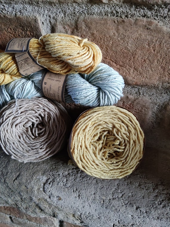 Cotone grosso per abiti estivi ai ferri vari spessori e colori Filato  Worsted Aran per borse granny all'uncinetto tinto a mano con le piante -   Italia