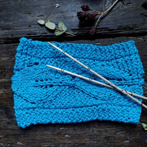 Kit d'aiguilles en laine et en bois pour réaliser une bande avec des feuilles. Ensemble complet de fils et matériel de tricot avec patron écrit image 4