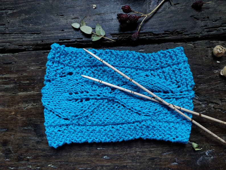 Kit d'aiguilles en laine et en bois pour réaliser une bande avec des feuilles. Ensemble complet de fils et matériel de tricot avec patron écrit image 4