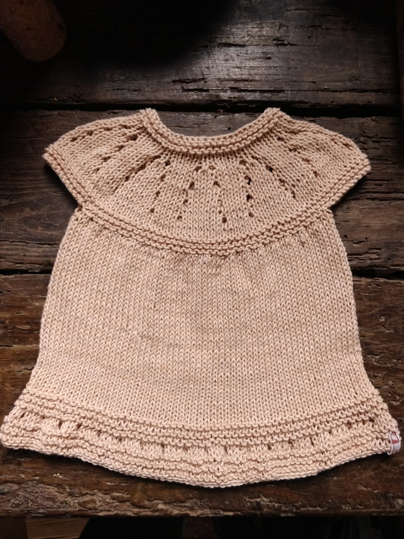 Knitted cotton newborn girl dress hand dyed with avocado. Antique rose beige summer baby gown 0 3 months, cute coming home hospital outfit image 3