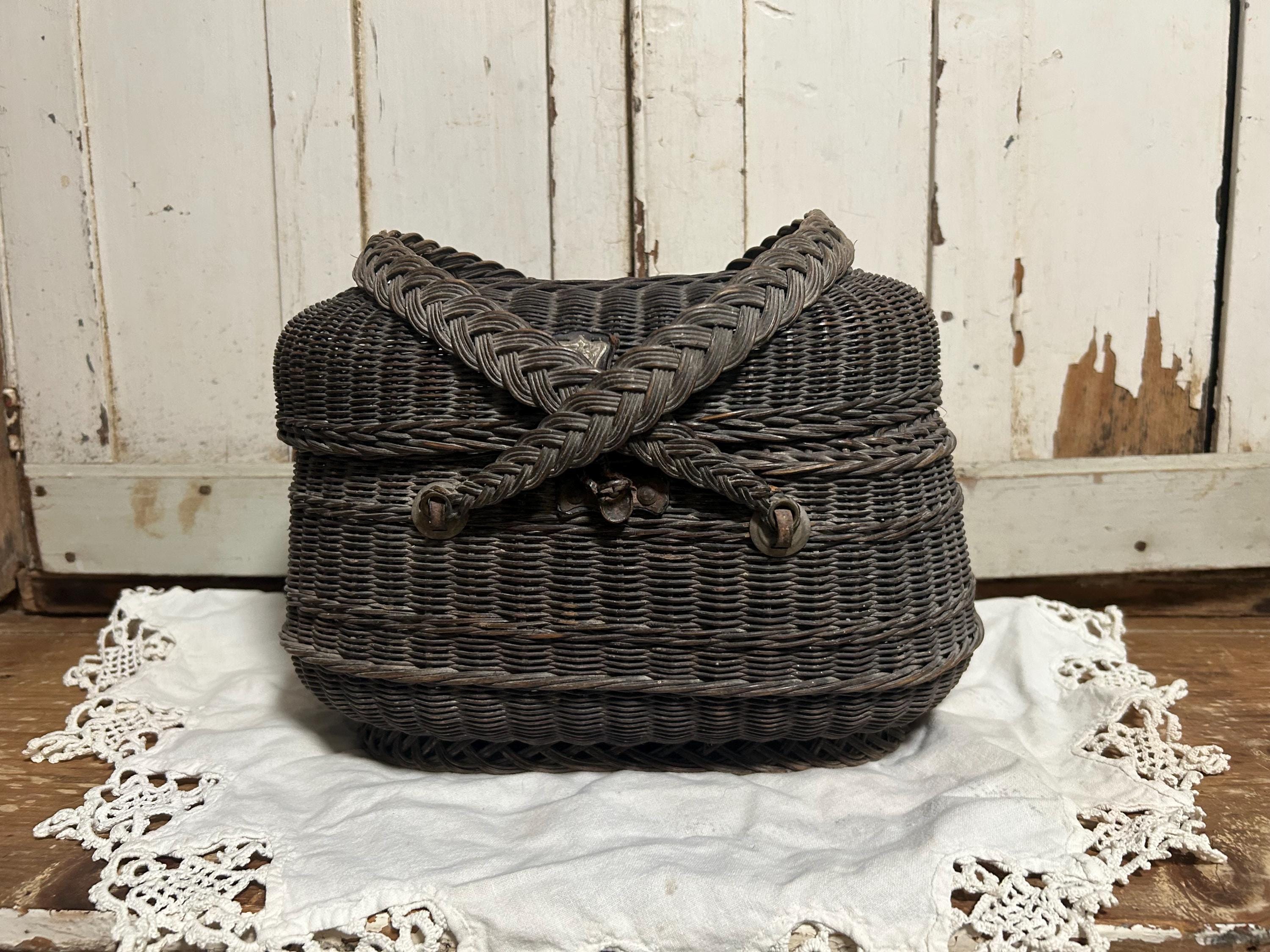ANCIEN PANIER MINIATURE POUR POUPEE XIX eme fabrication artisanal en