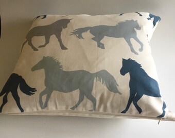 Cotton canvas horse print cushion with insert 16"x16" childrens room