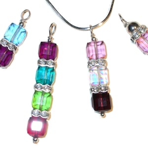 COLGANTE DE PIEDRA NACIENTE DE CRISTAL SWAROVSKI PARA MADRE para elementos familiares hechos a mano