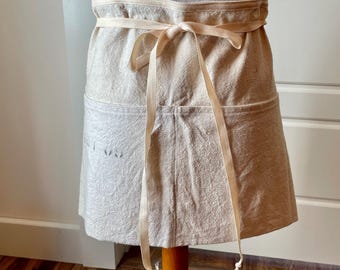 Four-Pocket Feed Sack Half Apron