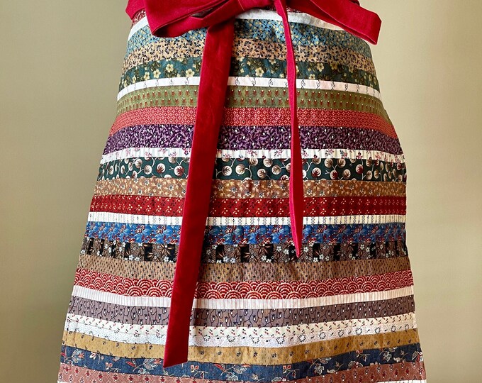 Quilt Block Half Apron Fits Sizes XS, S or M