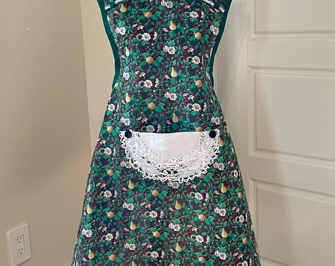 Green and Red Fruit Print Old-Fashioned Apron Fits Sizes L-XL