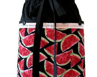 Three-Pocket Half Apron in Watermelon Print - One Size
