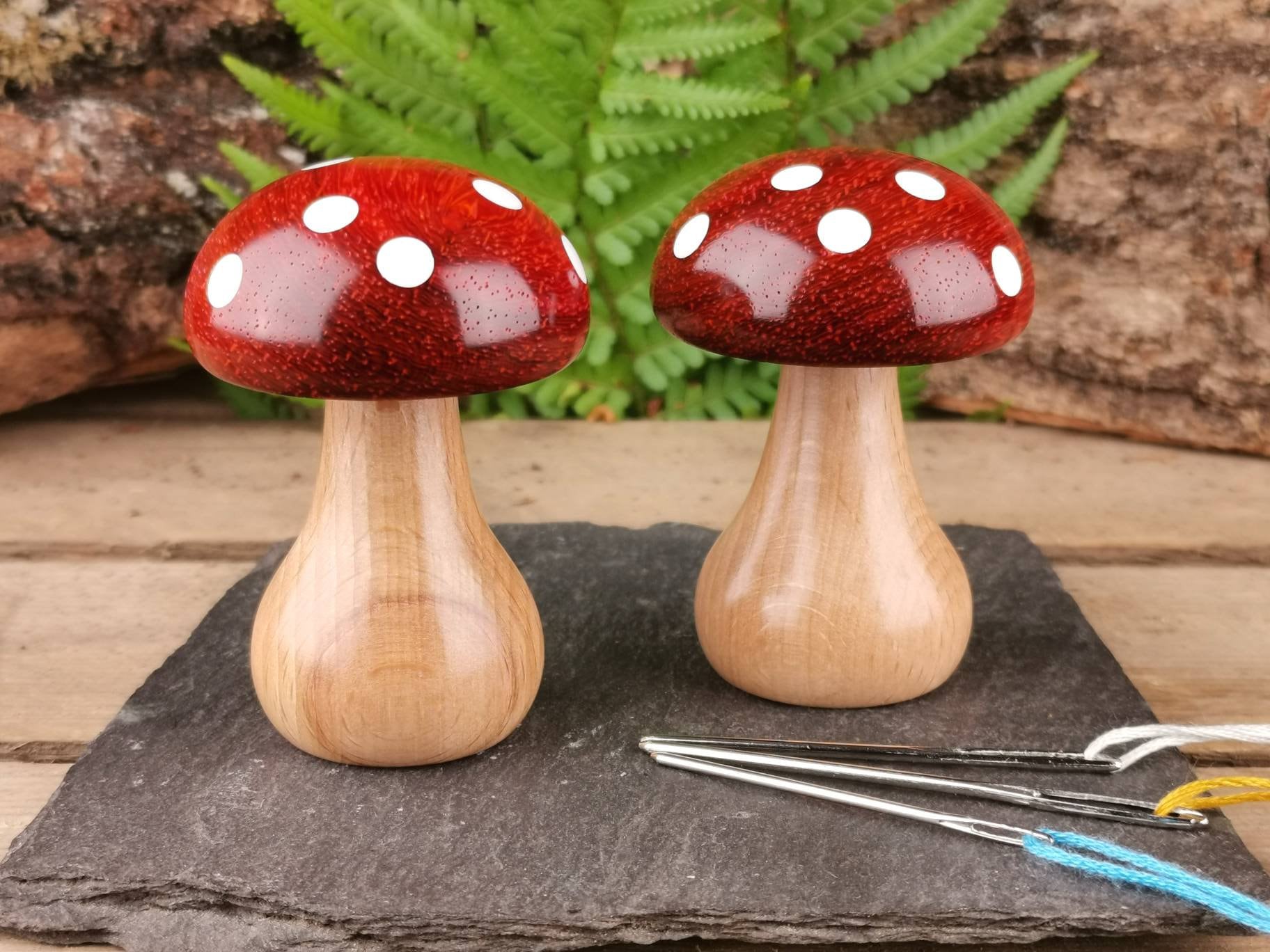 タグ付/新品【LONDON TRADITION】Mushroom A35 DT Small Wooden Darning Mushroom for Visible Mending Holes in Your