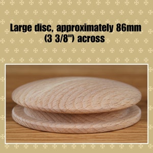 Wooden darning disc for visible mending holes in your jumpers, jeans and socks. Hand crafted Speedweve type loom, alternative to mushroom Large (86mm)