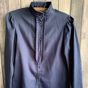 1980  Vintage high neck pintucked navy long sleeve blouse