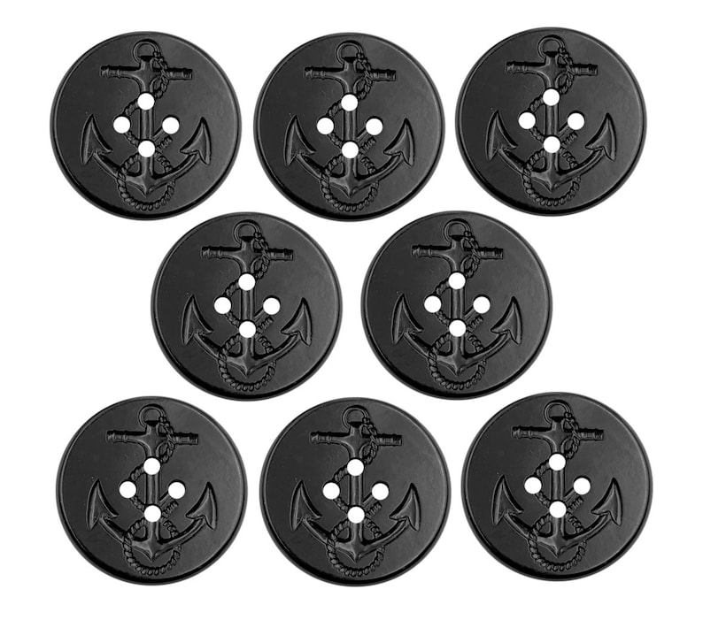 Puede incluir: Conjunto de ocho botones negros con dise&ntilde;o de ancla. Cada bot&oacute;n tiene tres agujeros blancos para coser.