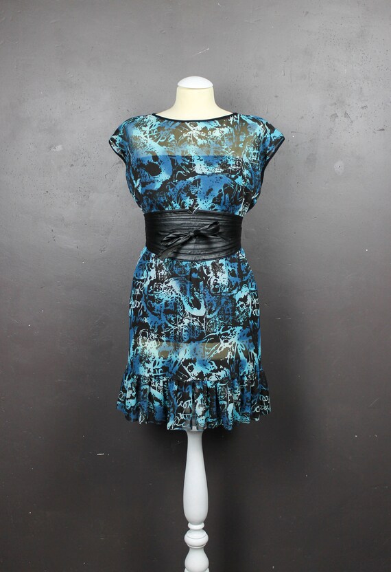 dress was short dress mesh lightweight dress printed graphic blue White Black bottom ruffle evening TM