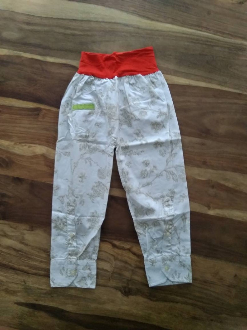 Set aus Upcycling Hose mit passendem Shirt, Gr. ca.110/116 Bild 5