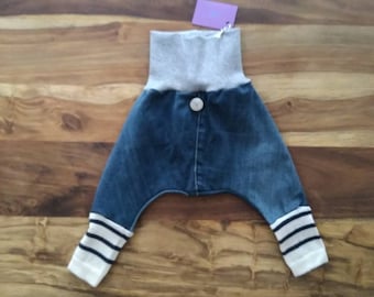 Pezzo singolo di pantaloni in cera riciclati, pantaloni larghi in jeans, taglia per bambini. 56/62