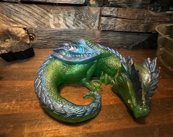 Resin Sleepy Dragon Friend, Blue/Green Colorway