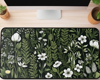 Cottagecore Sage Green Desk Mat, Botanical Mouse Pad, Vintage Flower Aesthetic Workspace Decor, Nature-Inspired Extended Desk Gaming Mat