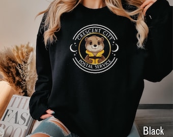 Crescent City Postal Service Sweatshirt Crescent City Otter Sarah J Maas Messenger Otter Fitzroy Brookings Otter, Sarah J Maas, ACOTAR