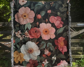 Wildflower Tapestry Wall Art Woven Blanket Victorian Gothic Floral Aesthetic Tapestry Woven Botanical Fairy Decor Reading Blanket