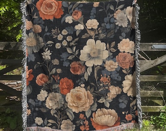 Wildflower Tapestry Wall Art Woven Blanket Victorian Gothic Floral Aesthetic Tapestry Woven Botanical Fairy Decor Reading Blanket