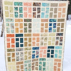 PDF Quilt Pattern - Formal Garden | Baby quilt, throw quilt and queen quilt size options included