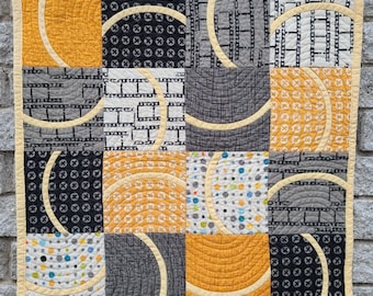Noodles Quilt Pattern: Curved Piecing, Mini, Baby & Throw Sizes (PDF)