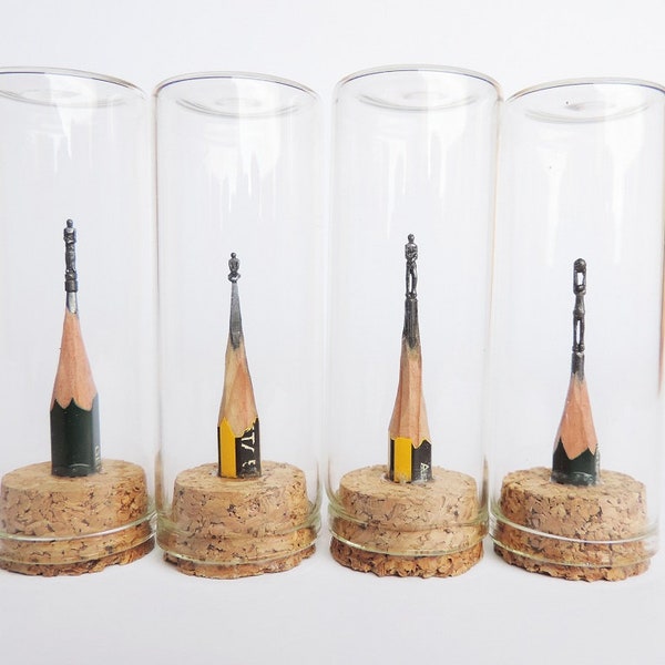 Micro sculptures on pencil tip - Graphite Miniature Sculpture – OOAK