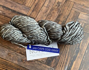 Malabrigo NOVENTA #429 Cape Cod gris volumineux fil teint à la bouilloire 100 % pure laine mérinos Superwash Fabriqué au Pérou