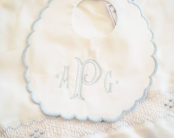 Scallop Monogrammed Baby Bib/Scallop Bib with Trim/Monogrammed Bib/Bib with Embroidered Trim/Fancy Baby Bib/Baby Gift/Baby Pictures