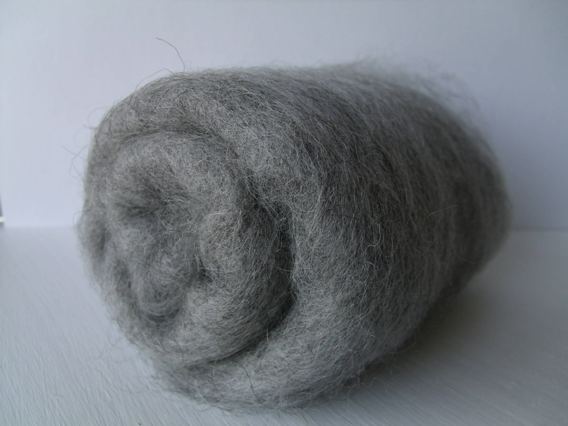 KAEZDD 30 Colors Fibre Wool Yarn Roving for Needle Felting Hand Spinning  Craft Materials - Yahoo Shopping