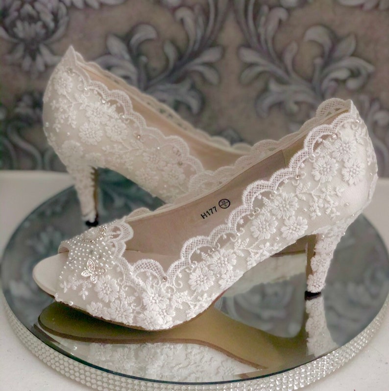 vintage wedding shoes lace pearl crystal bridal heels wedding pumps image 6