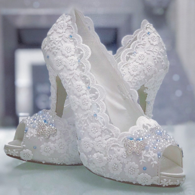 vintage wedding shoes lace pearl crystal bridal heels wedding pumps image 3