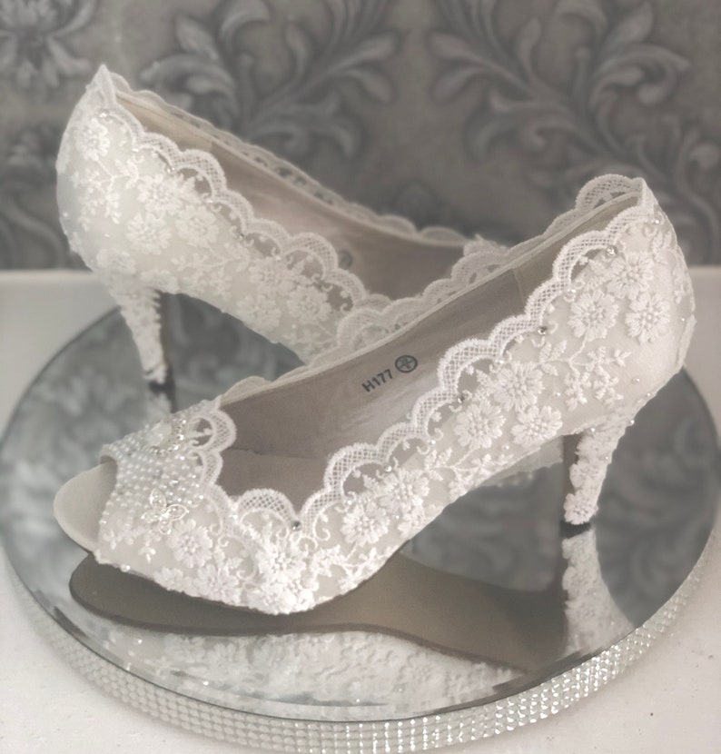 vintage wedding shoes lace pearl crystal bridal heels wedding pumps image 5