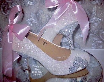 Wedding bridal shoes Disney crystal castle style low heel pumps bridal satin bow shoes