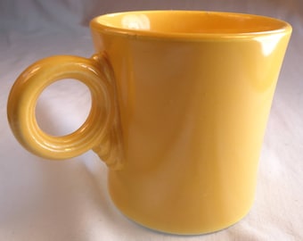 Original Fiesta Ware Yellow coffe Mug - 1940's.