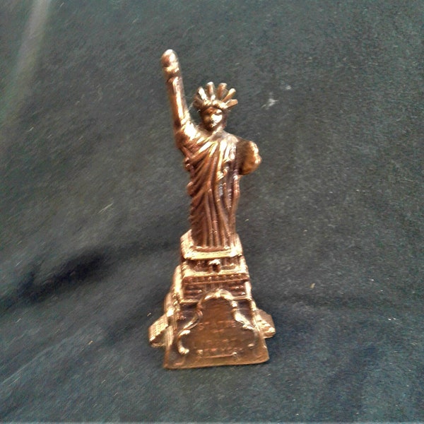 Metal Souvenir Statue Of Liberty. New York City.  1950's.