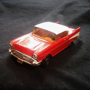 超レア★RACING CHAMPIONS '62CHEVY BELAIR★ il_fullxfull.4134920915_i9sa.jpg